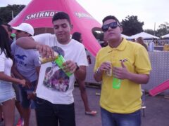 Oktober 10 Anos